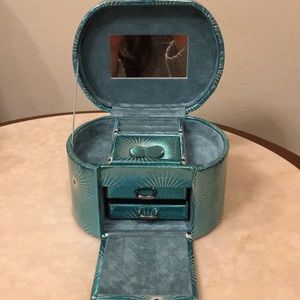 Shiny Turquoise jewelry box